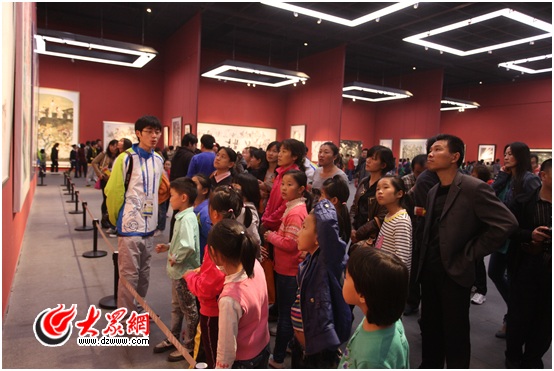 ȫ��(gu��)��չ��չ�˔�(sh��)��13�f(w��n) չ�F(xi��n)һ����(ch��ng)�^���|(zh��)