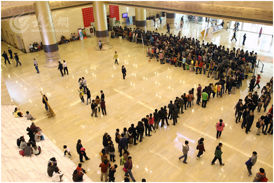 �W����(j��ng)�����gչ���m(x��)�� �L꠵Ⱥ��A�s��ͣ